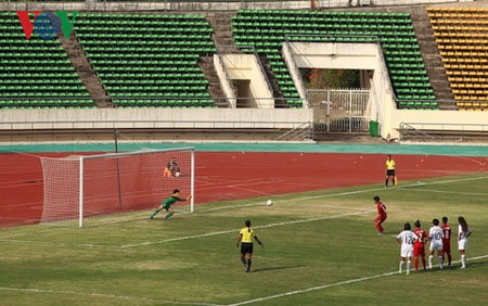 Pha bỏ lỡ Penalty đáng tiếc của đội U15 nữ Việt Nam.